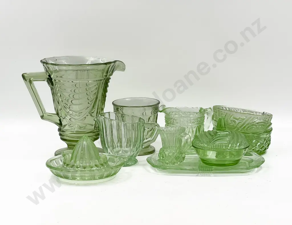 Small Box of Assorted Vintage Green Glass Image 1++