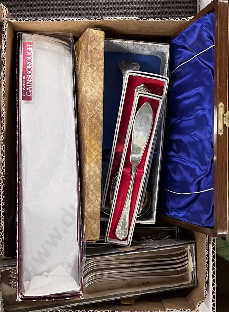 Quantity of Assorted Boxed S/P Cutlery etc Image 1++