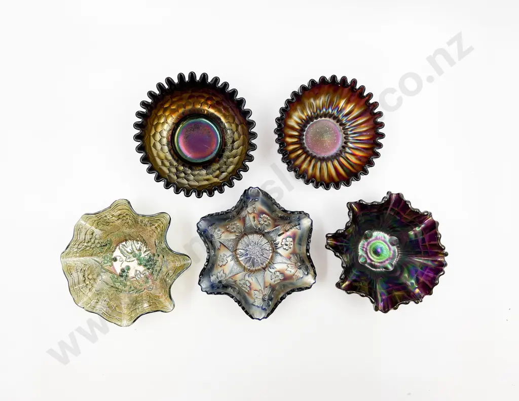 Five Pieces of Assorted Iridescent Carnival Glass Image 1++