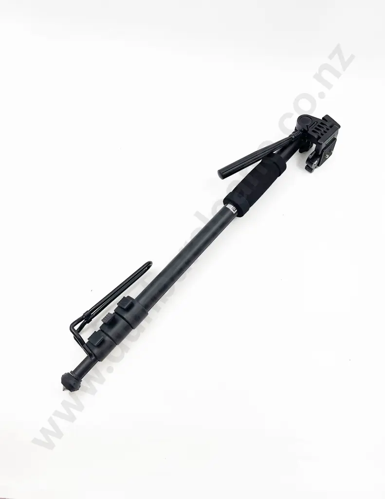 Case Including Nikon Camera and Tripod Image 1++