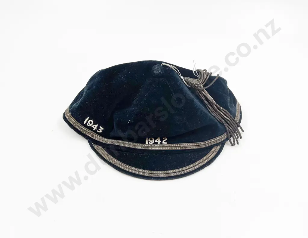 Vintage 1942/43 Sporting Cap Image 1++
