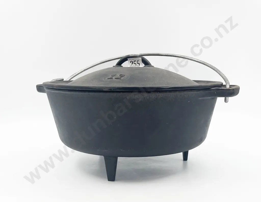 Vintage Cast Iron Lidded Casserole Pot Image 1++