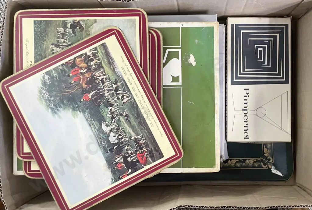 Quantity of Assorted Placemats Image 1++