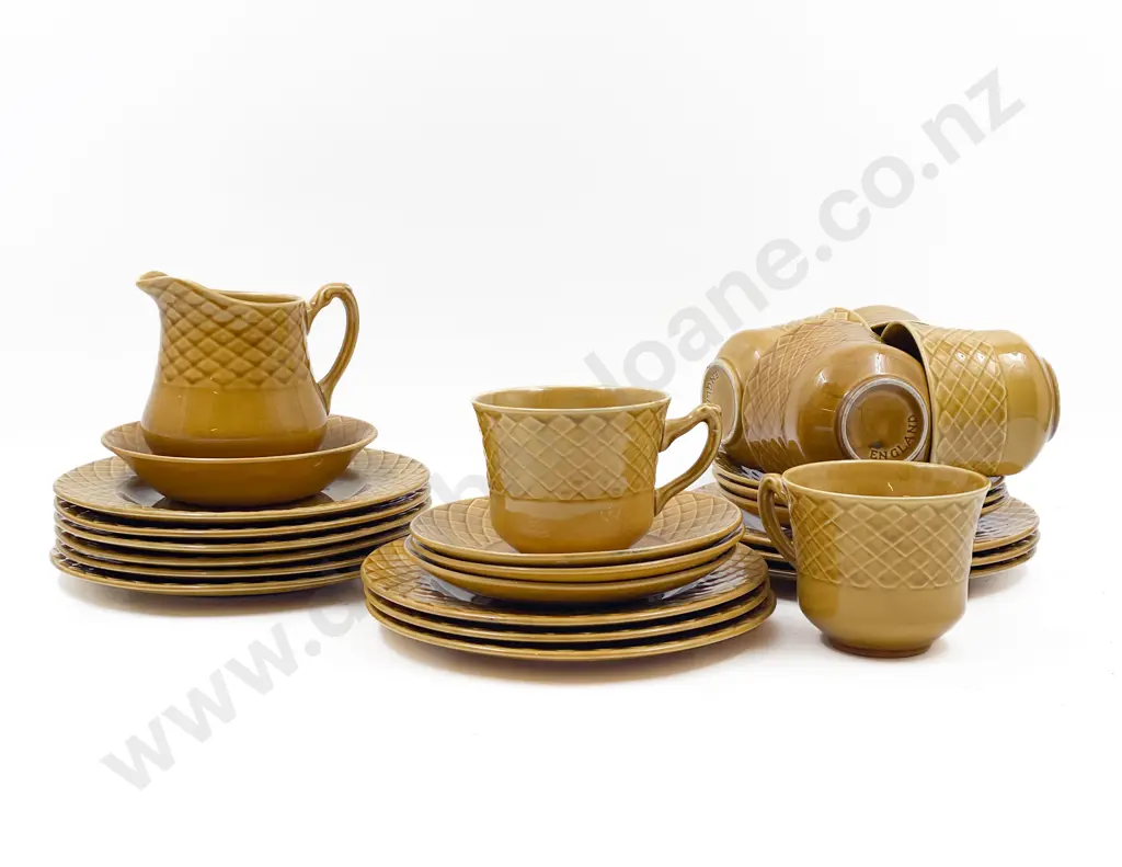 Staffordshire Norse Stoneware Part Tea Set Image 1++