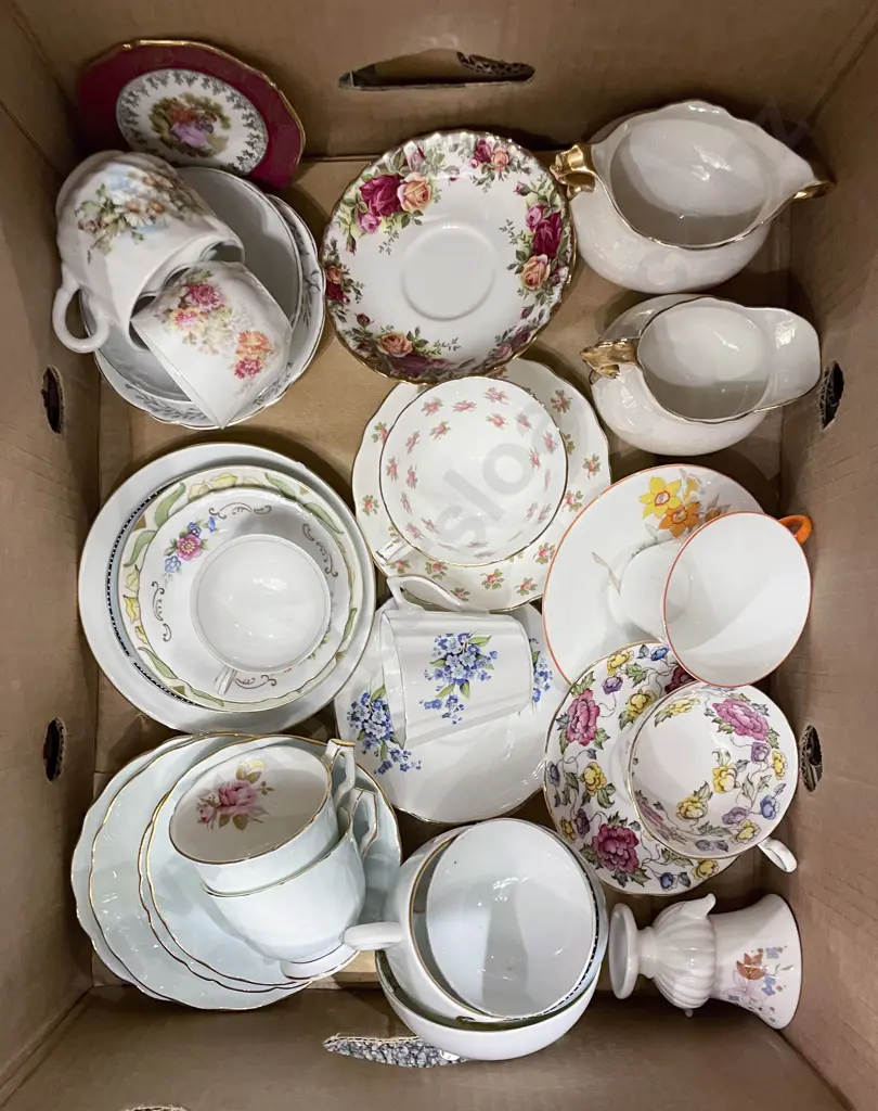 Box of Assorted Fancy China Image 1++