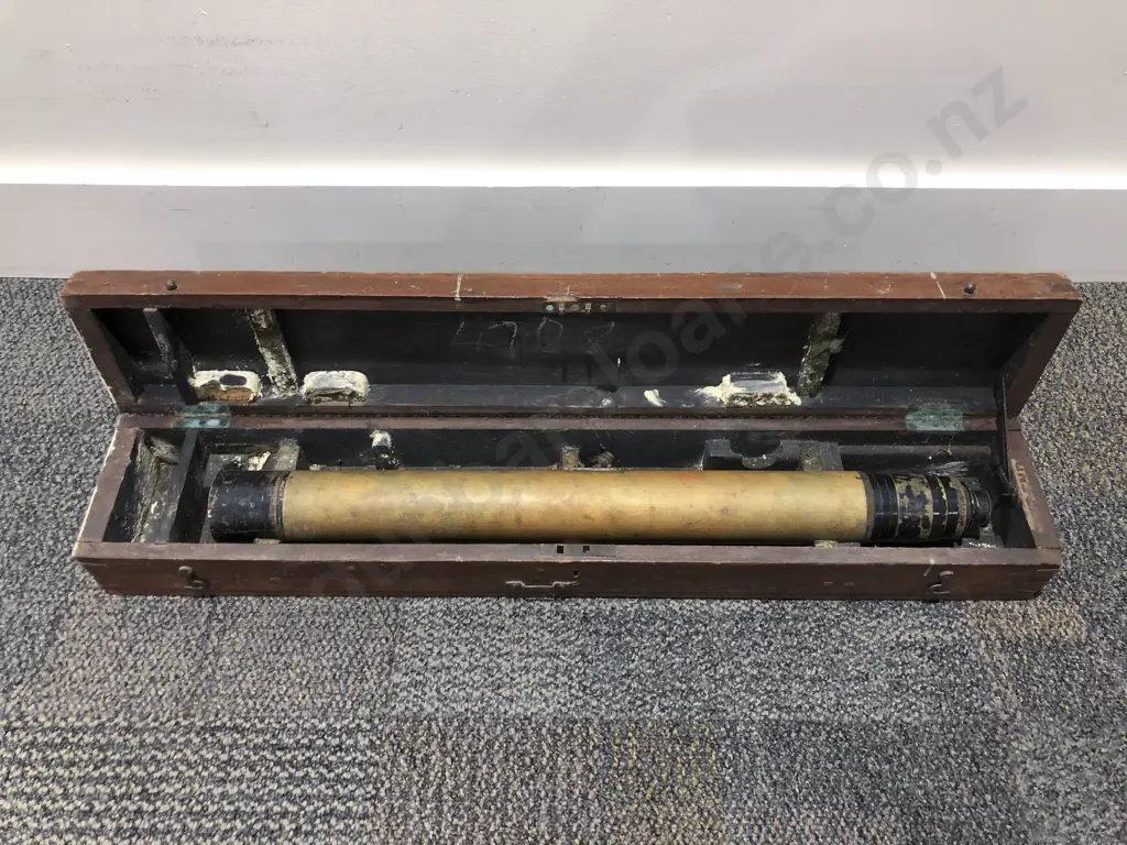 Vintage Telescope In Case Image 1++