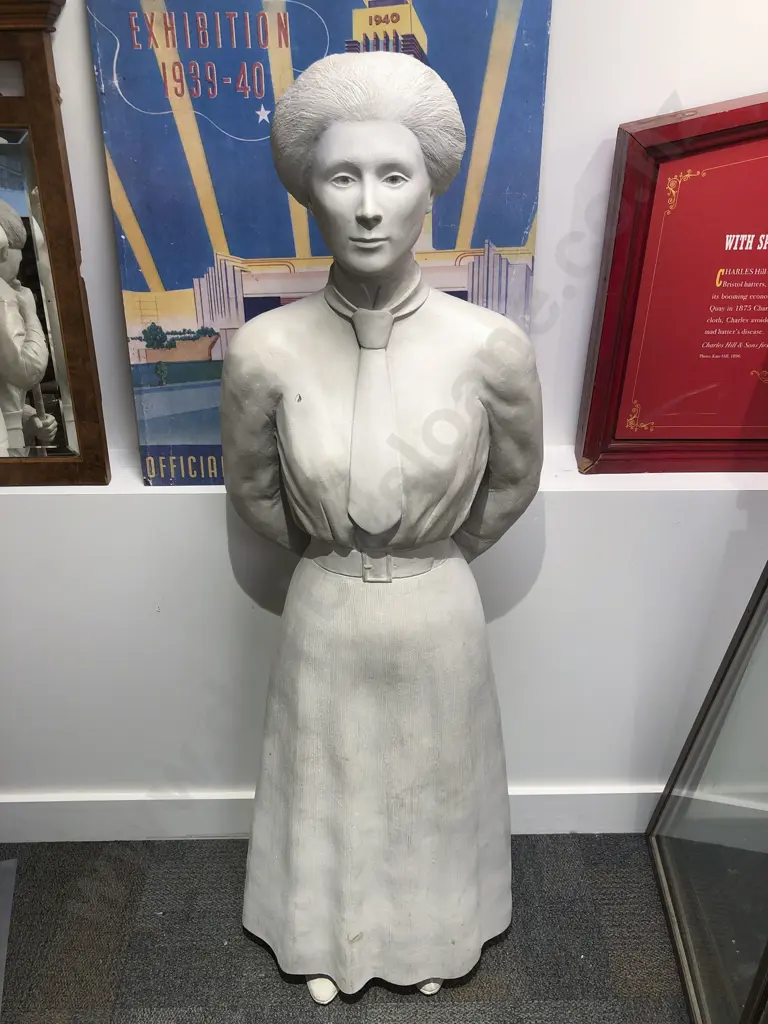 Fibre Glass Colonial Figure Image 1++