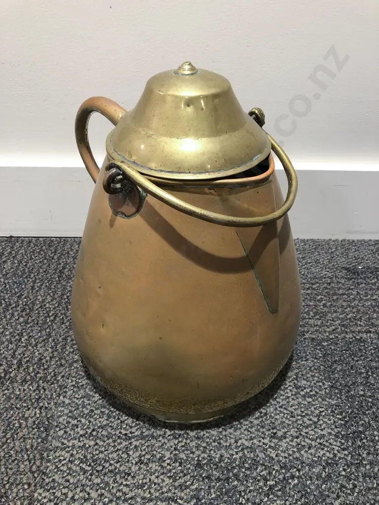 Large Dutch Brass Lidded Jug Image 1++