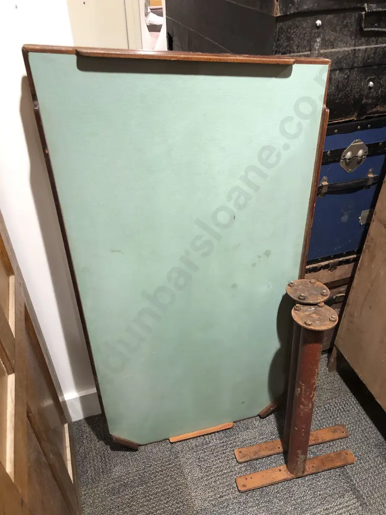 Vintage Games Table Image 1++