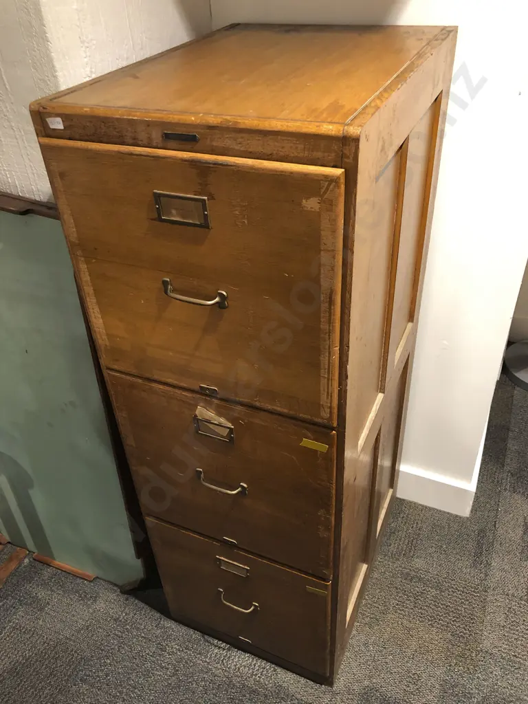 Vintage Three Drawer Filling Cabinet Image 1++