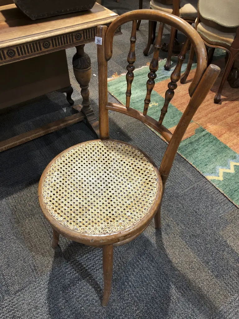 Wycombe Seated Bentwood Chair Image 1++