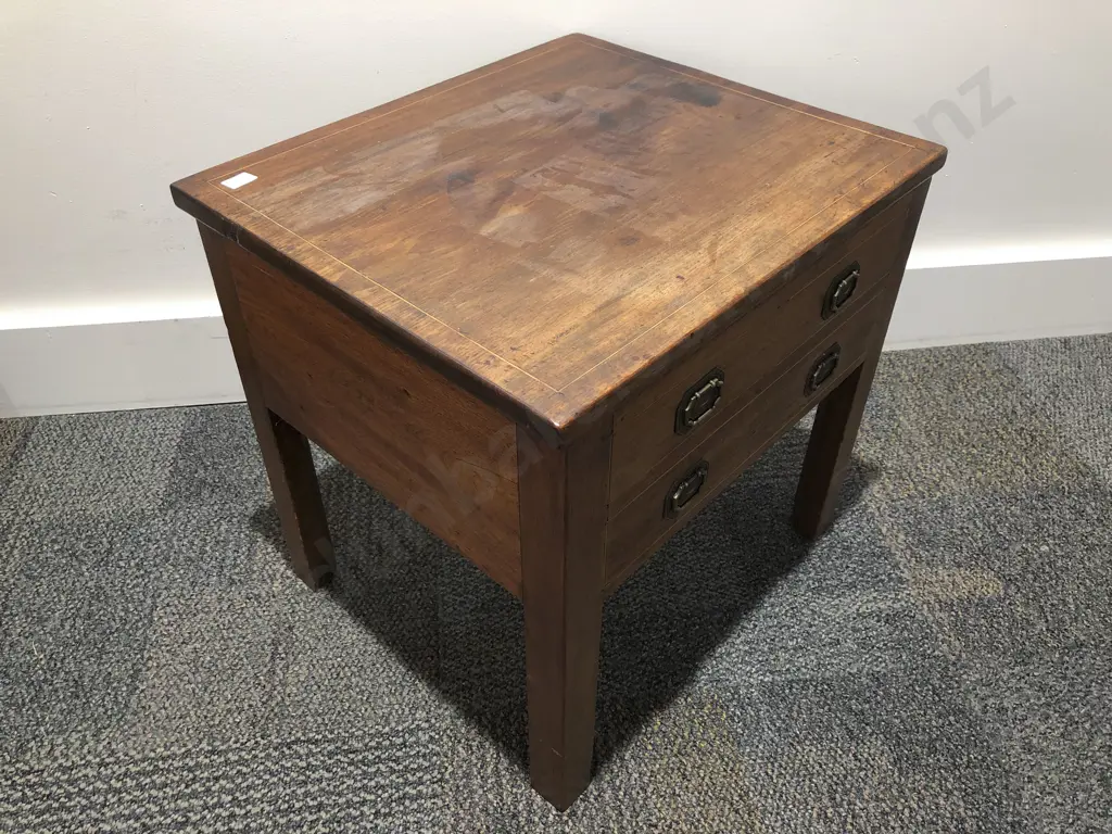 Inlaid Lidded Compartment with False Drawer Front Image 1++