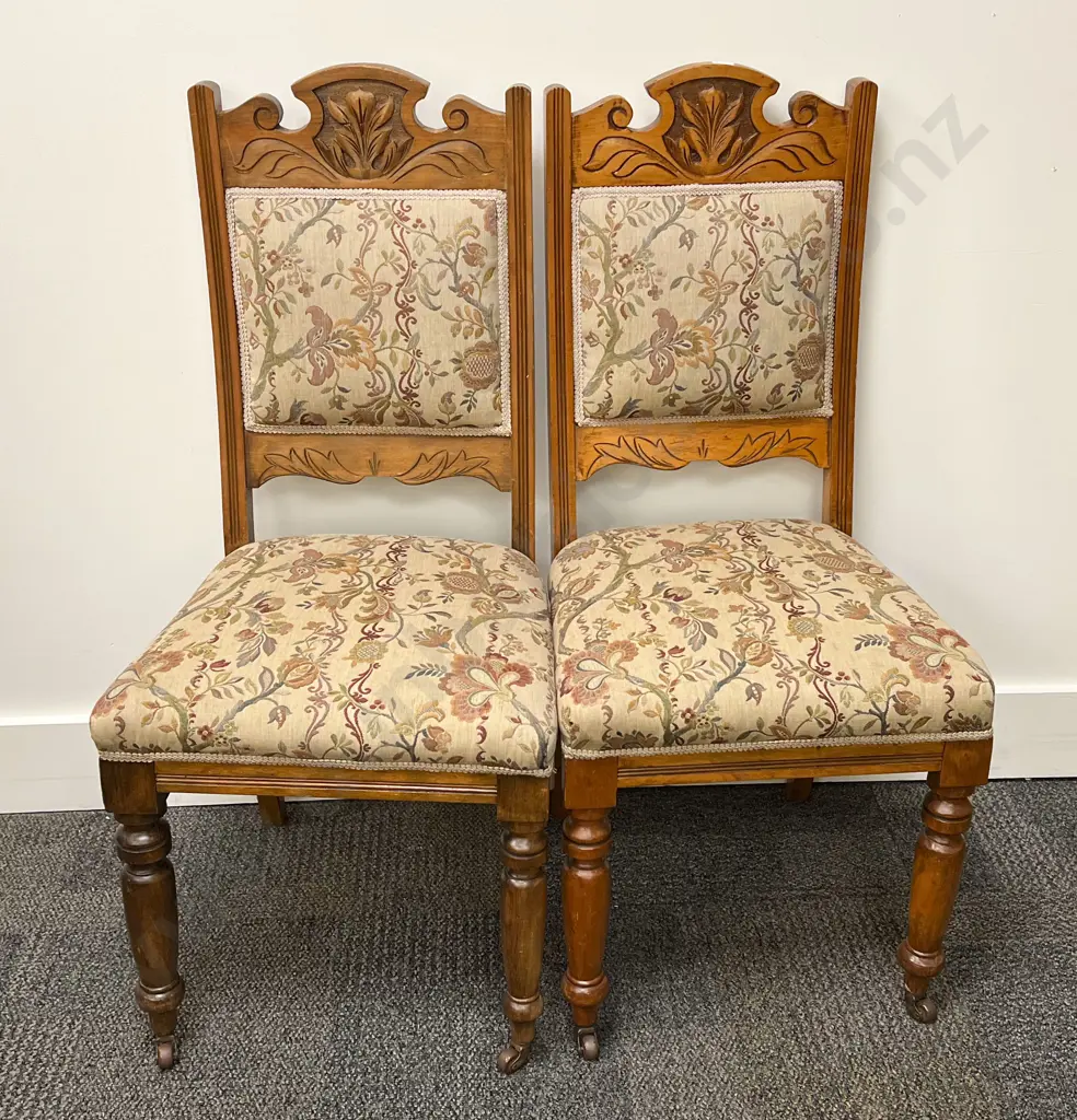 Harlequin Set of Six Kauri Dining Chairs Image 1++