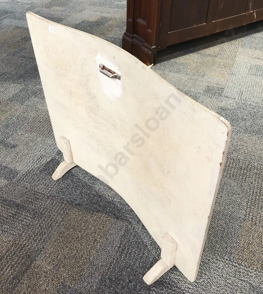 Hand-Painted Fire Screen Image 1++