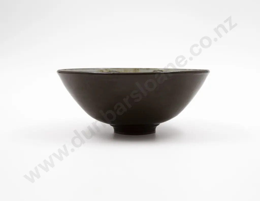 Footed Bowl Image 1++