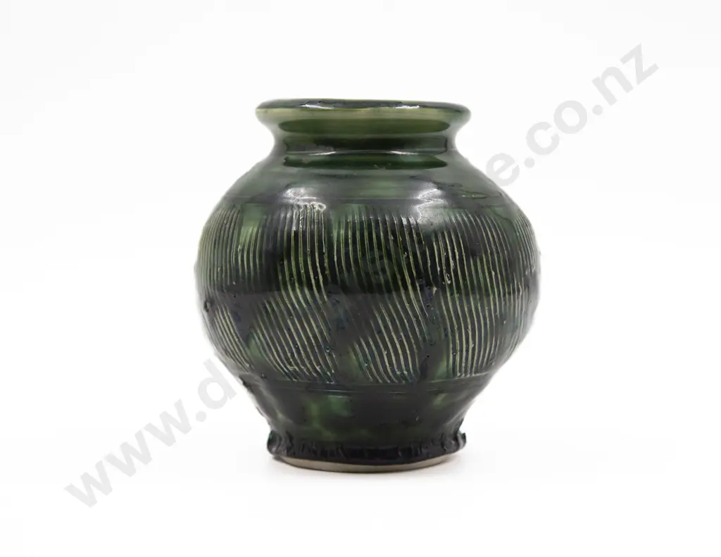 Ovoid Vase Image 1++