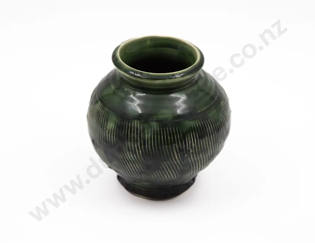 Ovoid Vase Image 1++