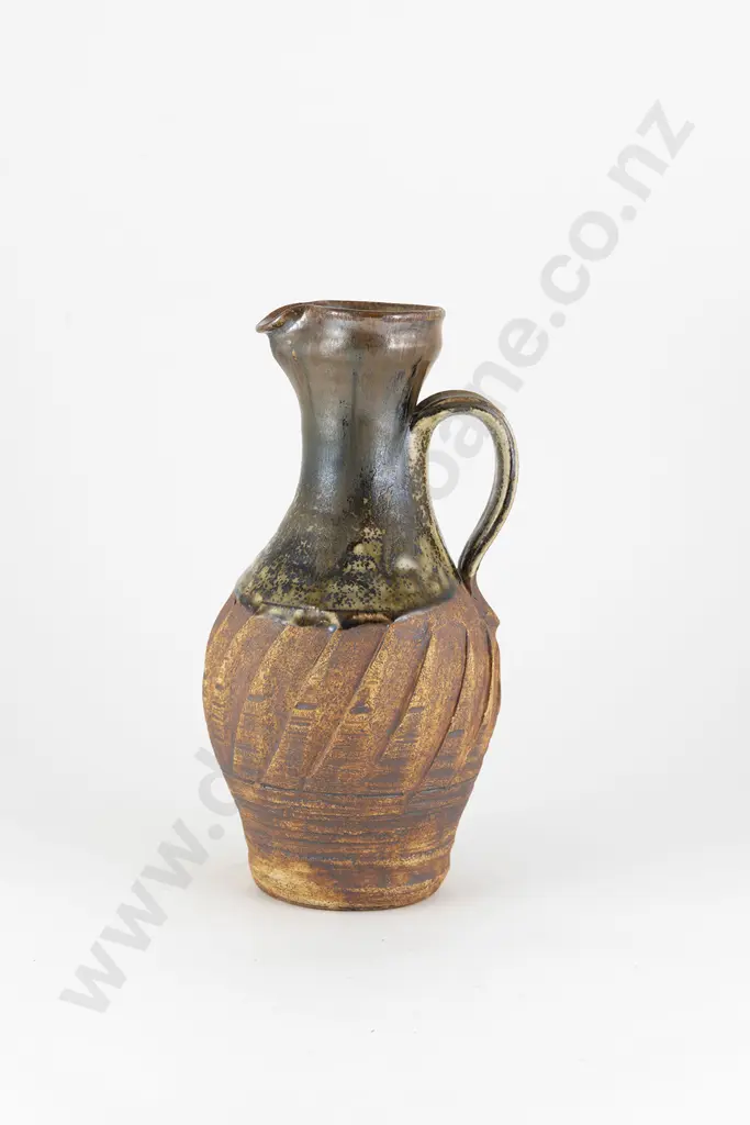 Wilf and Janet Wright Large Jug Image 1++