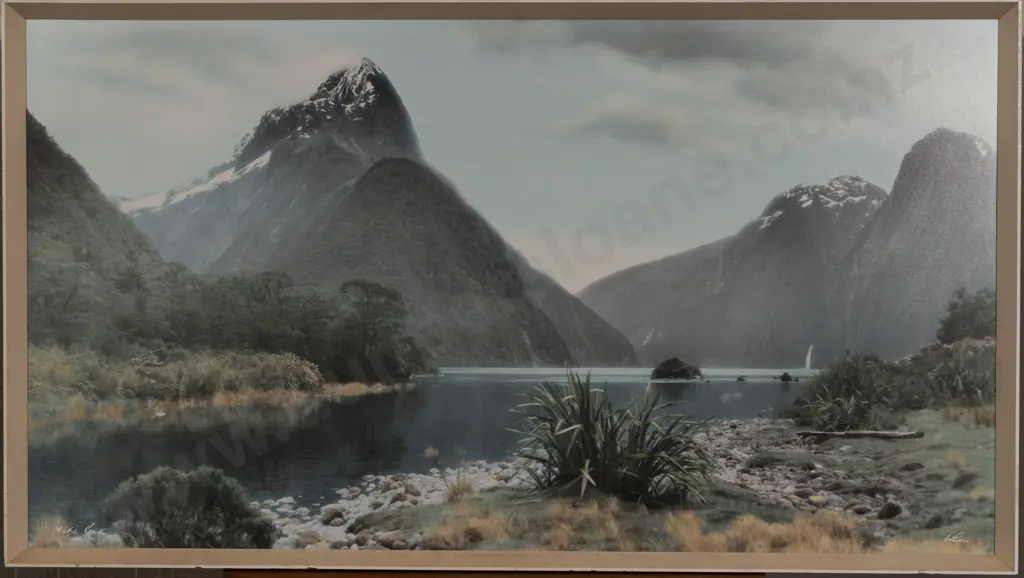 Whites Aviation - Mitre Peak Image 1++