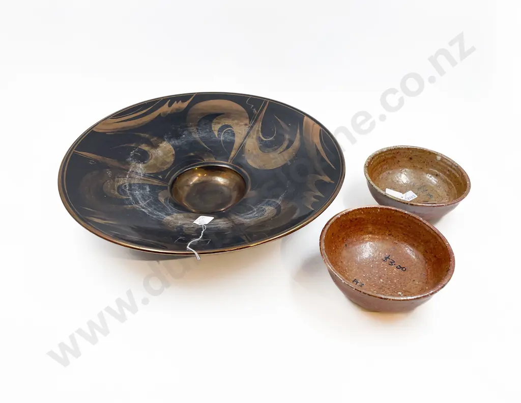 Large Fruit Bowl Two Salt Glazed Bowls & Jug Image 1++