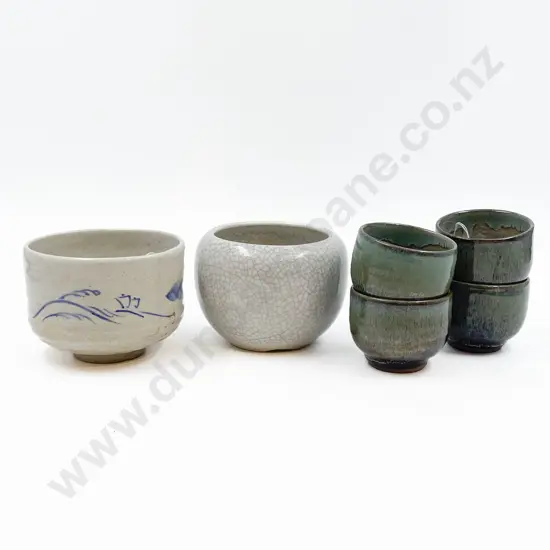 Two Small Bowls & Four Unomi