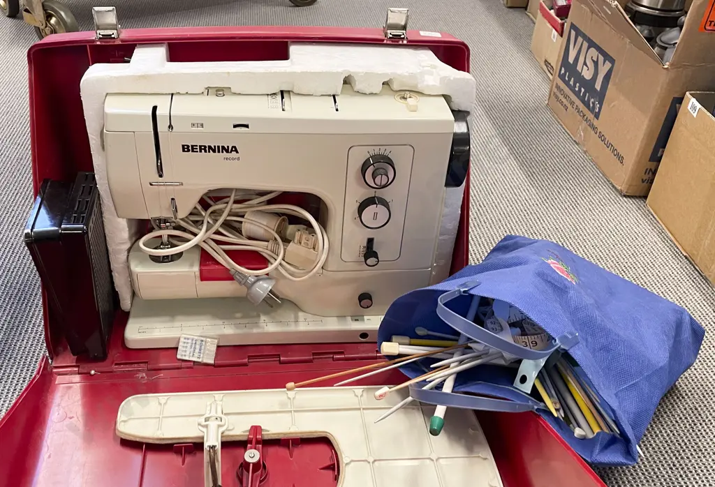 Bernina Sewing Machine in Case together with Assorted Knitting Needles etc Image 1++