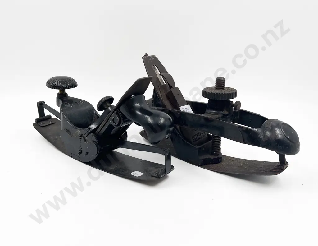 Two Vintage Stanley Planes Image 1++