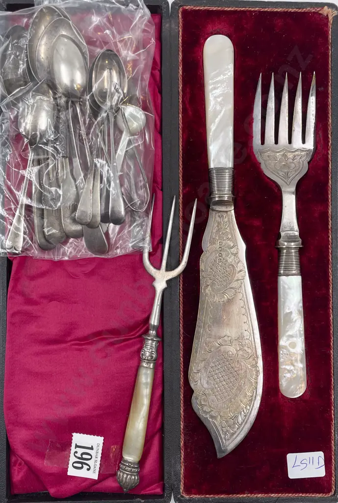 MOP Handled Fish Servers Together with Bag of Assorted S/S Image 1++