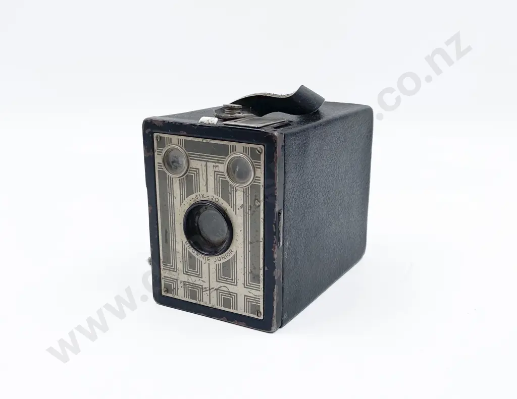 Kodak 6/20 Box Brownie Junior Image 1++