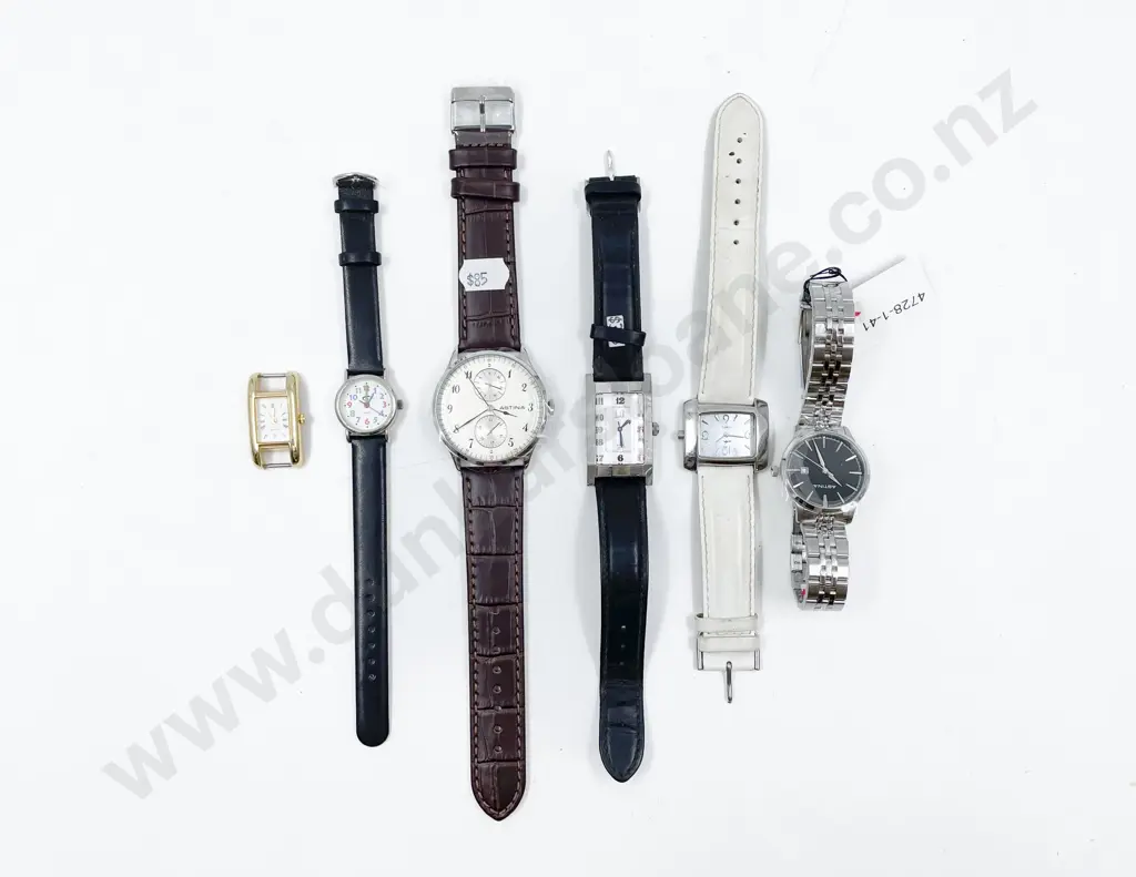 Bag of Assorted Wrist Watches etc Image 1++