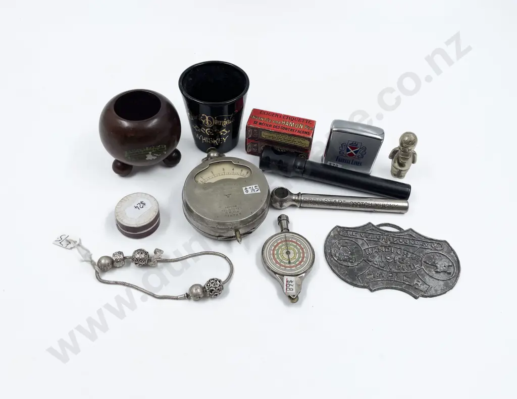 Quantity of Assorted Vintage Image 1++