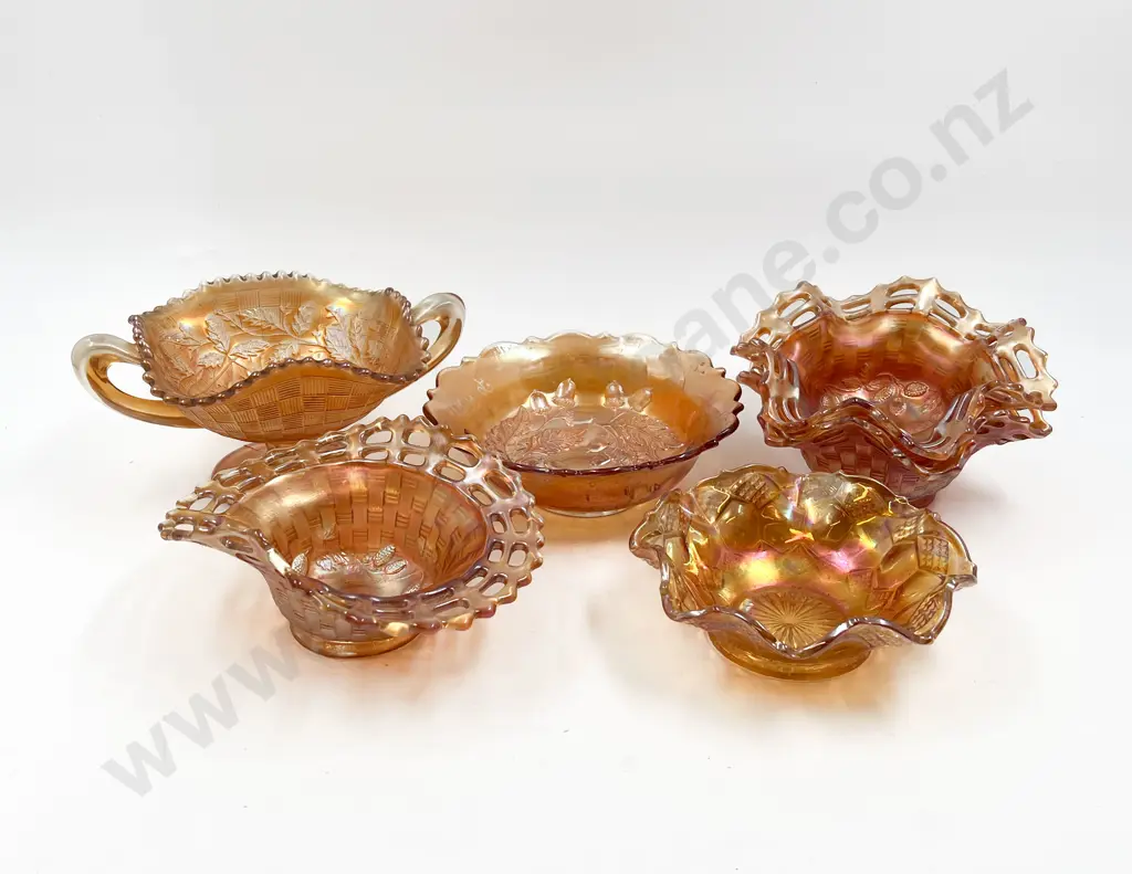 Four Pieces of Assorted Carnival Glass Image 1++