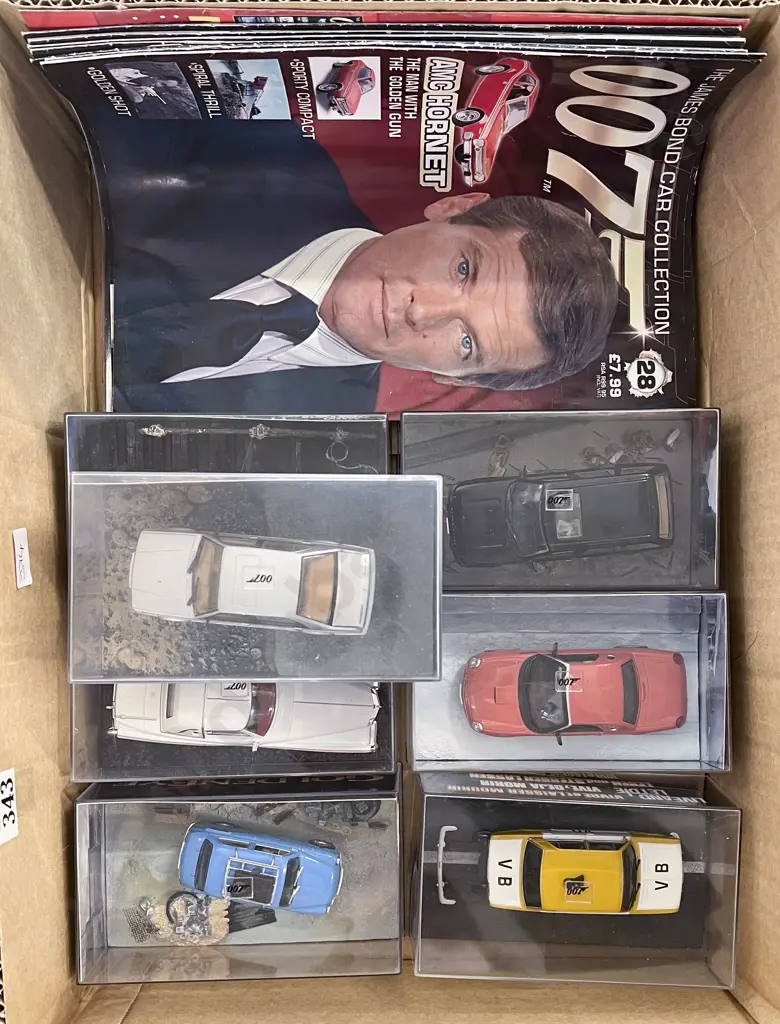 Seven Assorted 007 Model Cars Etc Image 1++