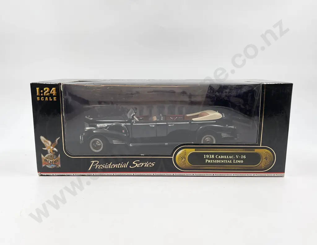1938 Cadillac V-16 Presidential Limo Image 1++