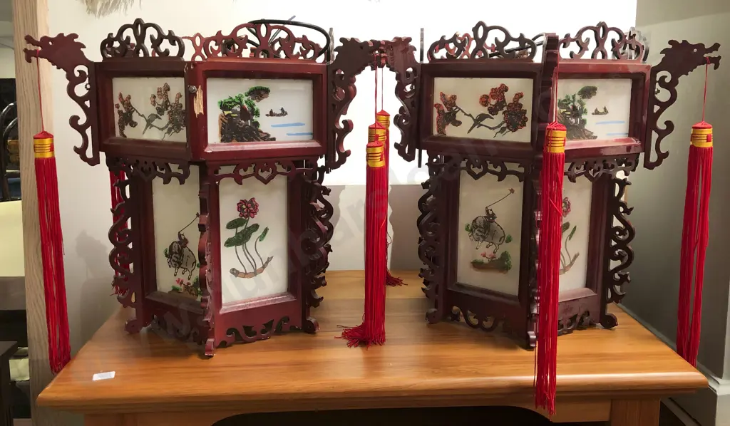 Pair of Chinese Pendant Lights Image 1++