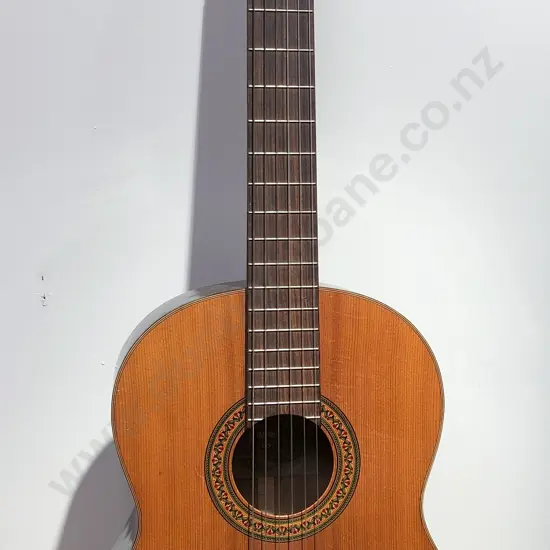 Yamaha Acoustic Guitar