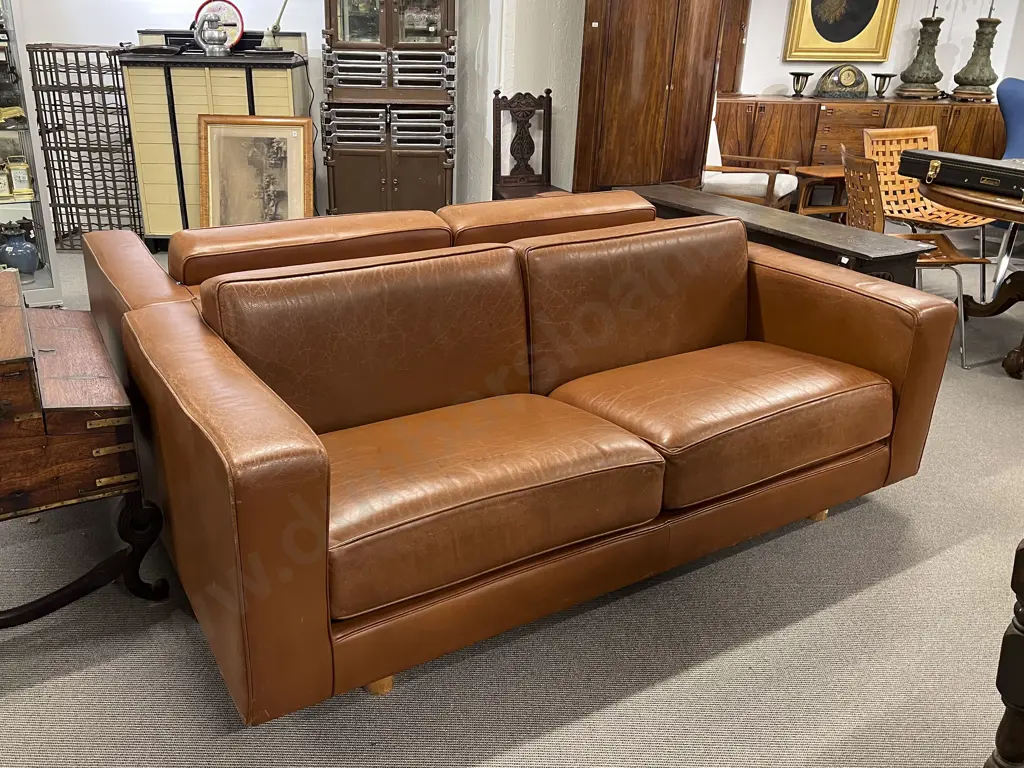 A Pair of Thonet Longreach Sofas Image 1++