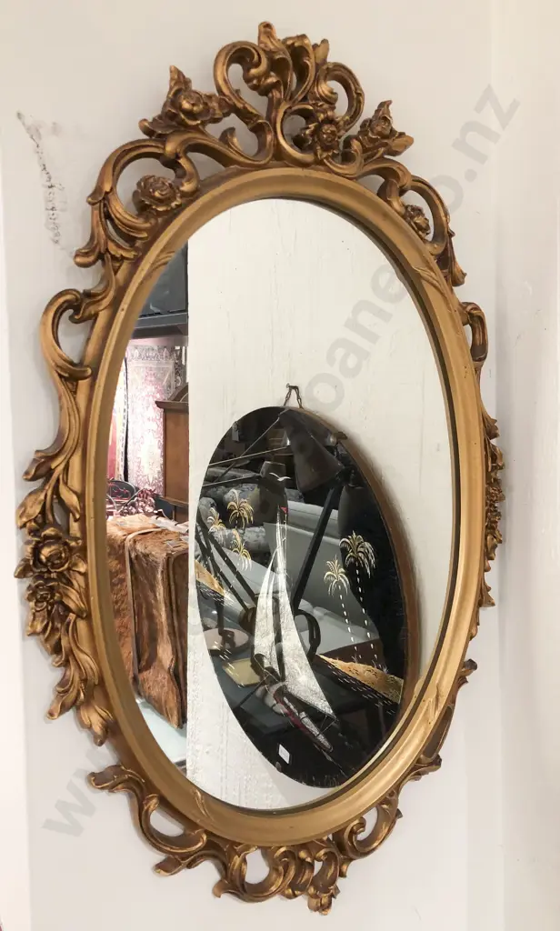 Gilt Framed Wall Mirror Image 1++