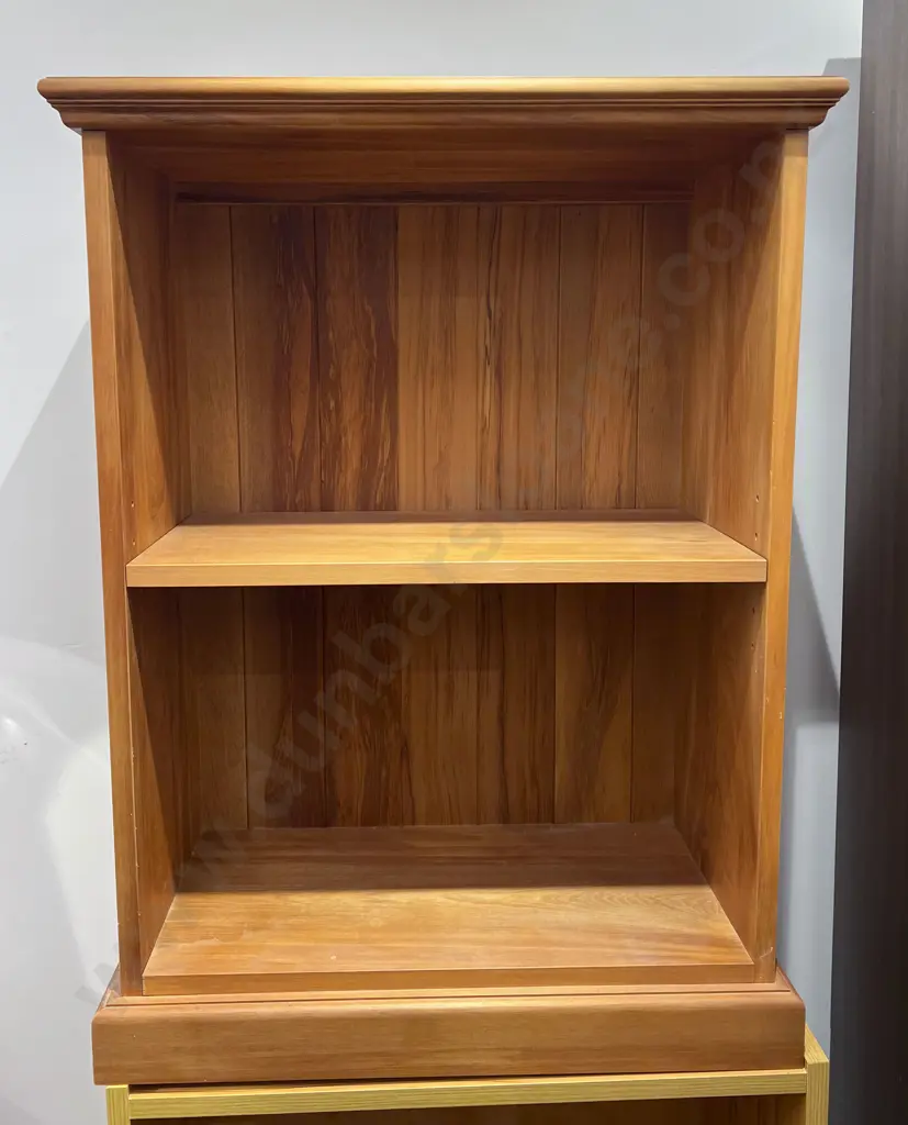 Two Low Bookshelves Image 1++