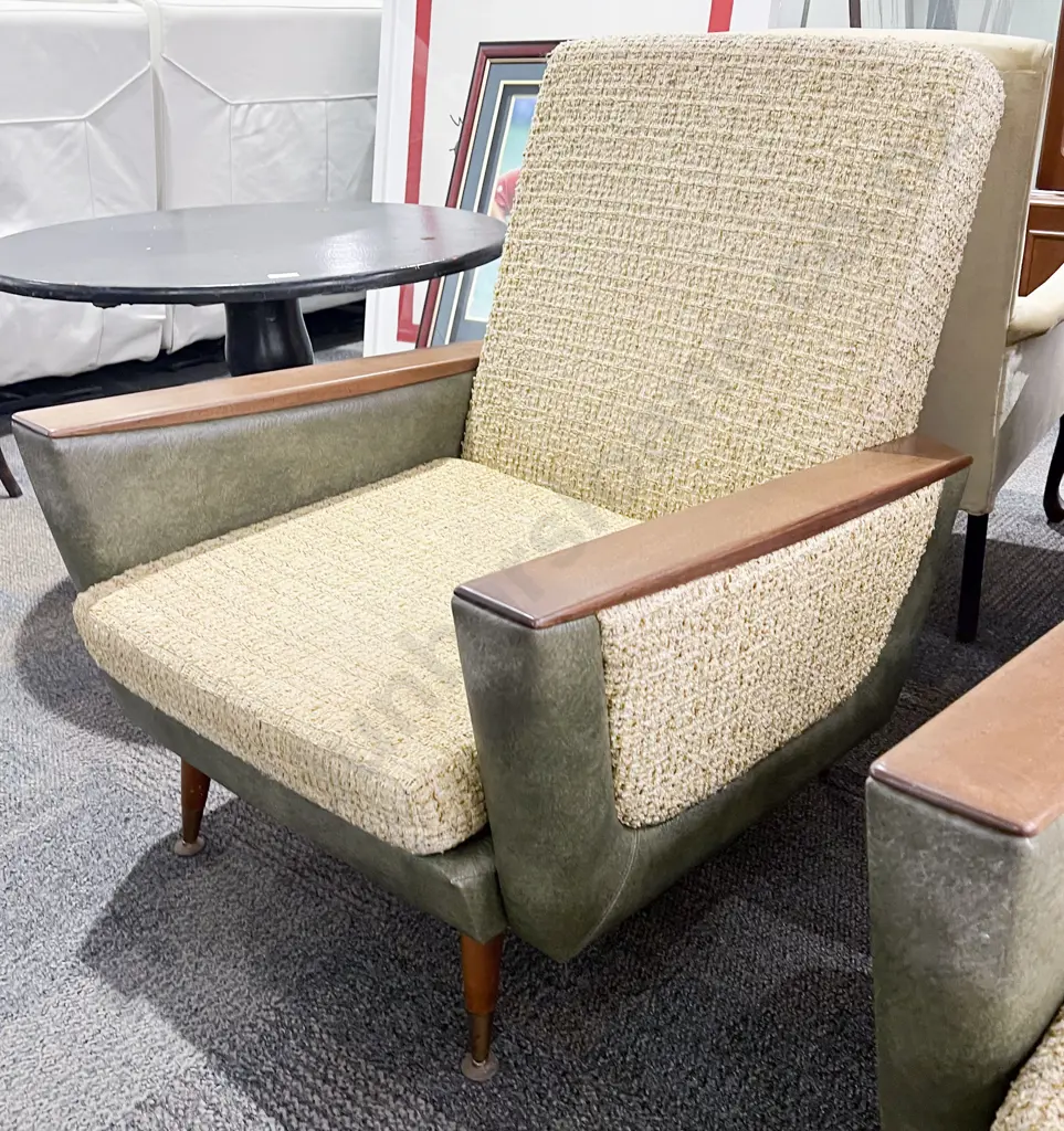 Morgan Mid-Century Lounge Suite Image 1++