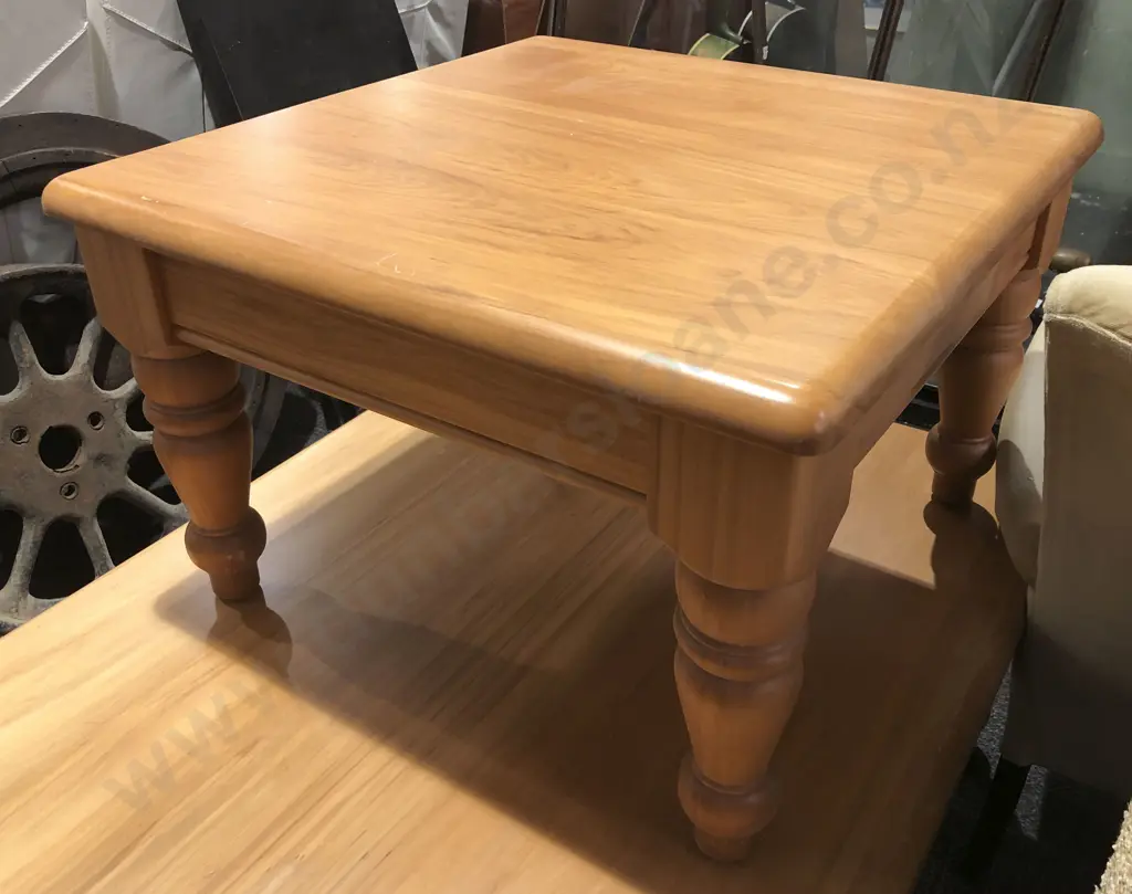 Square Coffee Table Image 1++