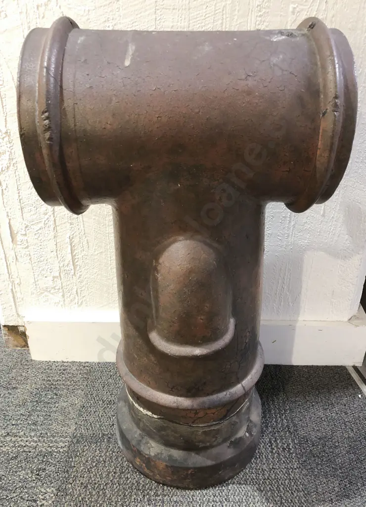 Vintage P. Hutson & Co Chimney Image 1++