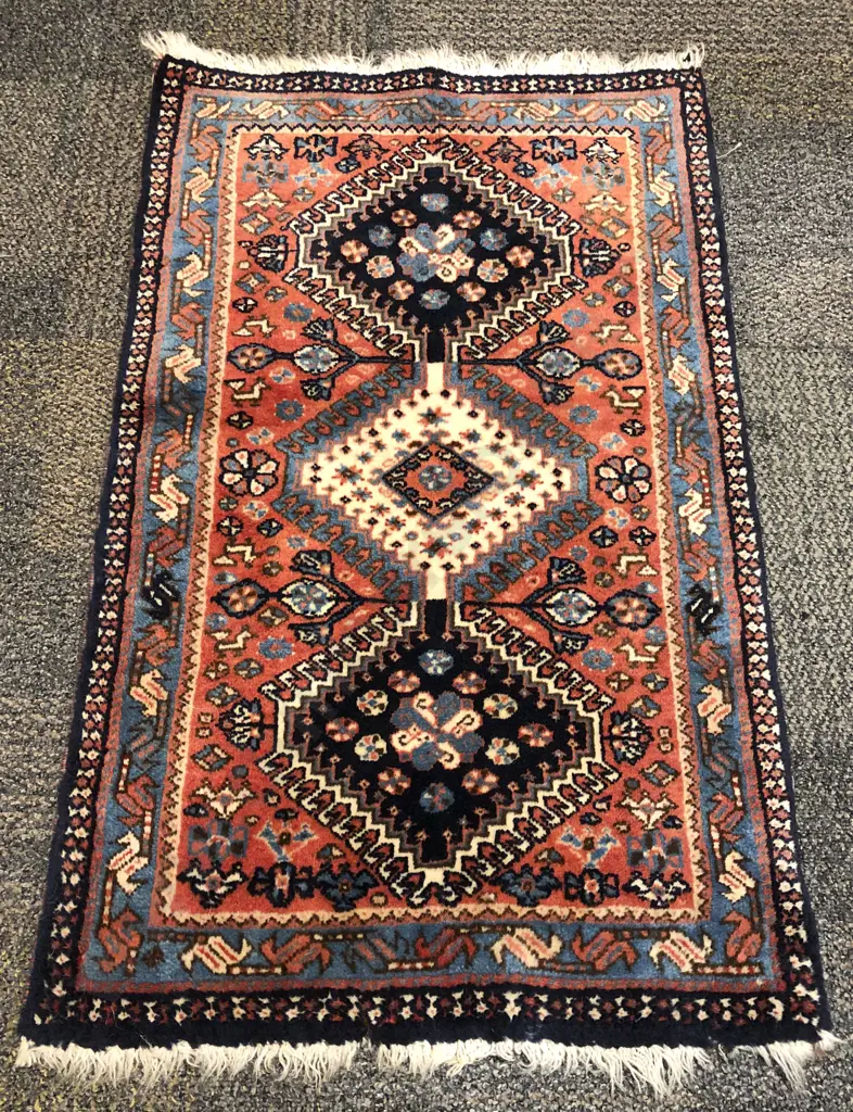 Small Persian Mat Image 1++