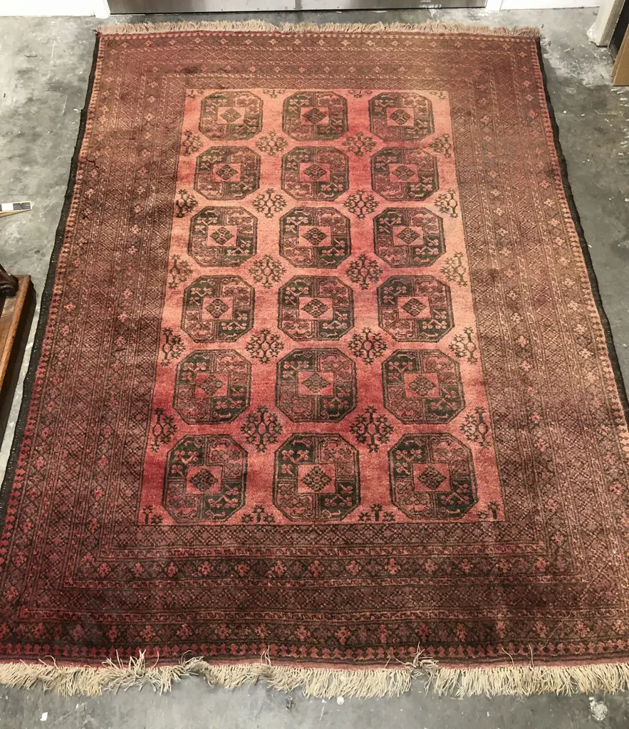 Large Persian Rug Image 1++