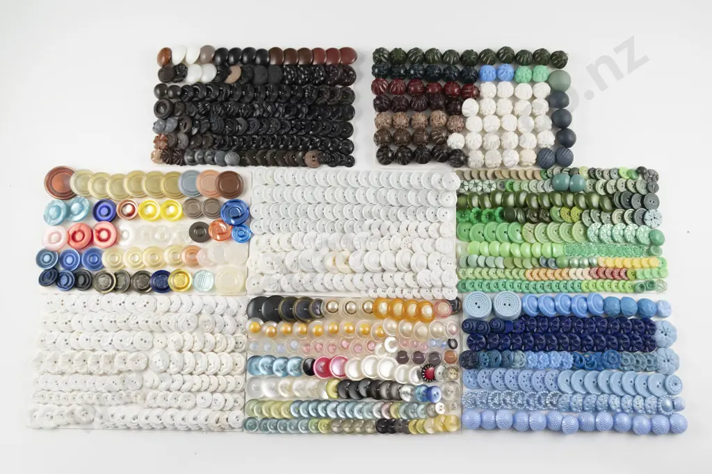 Collection Assorted Vintage Plastic Buttons Image 1++
