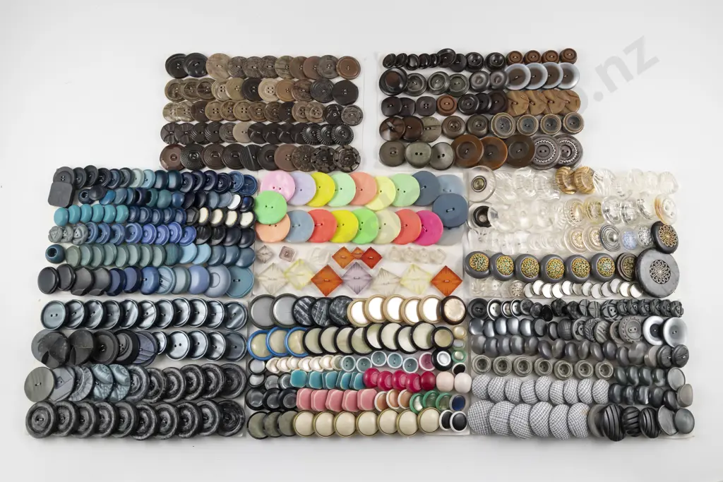 Collection Assorted Vintage Plastic Buttons Image 1++