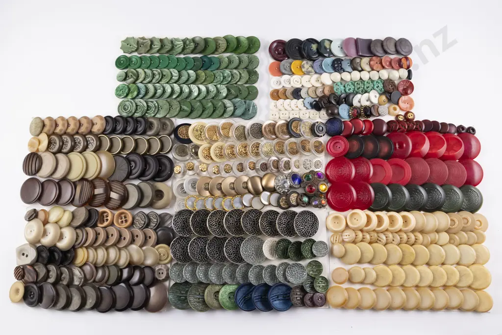 Collection Assorted Vintage Plastic Buttons Image 1++