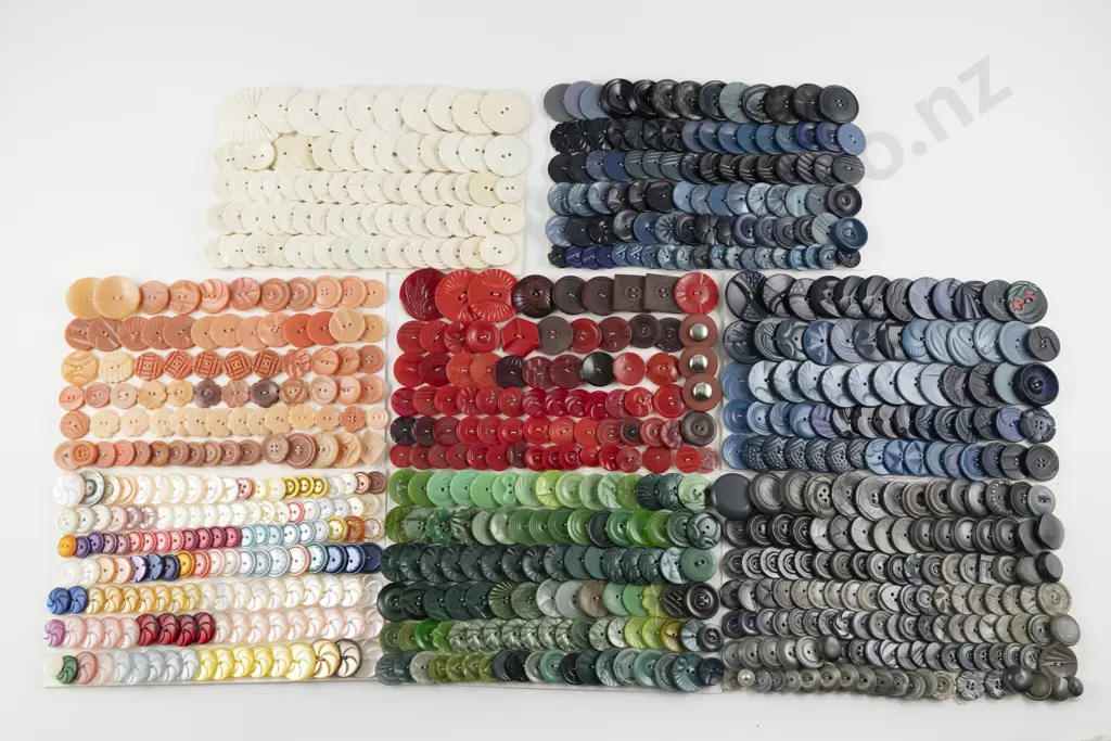 Collection Assorted Vintage Plastic Buttons Image 1++