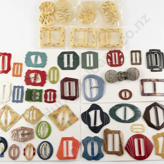 Collection Mainly Plastic Dress Buckles