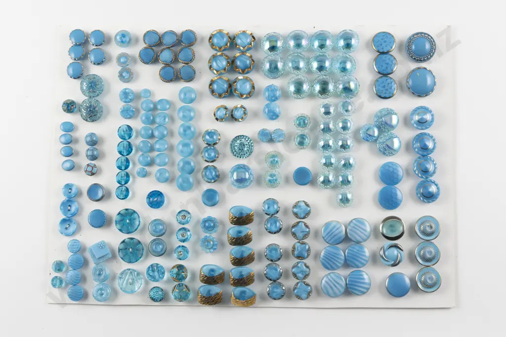 Collection Victorian & Art Deco Blue Glass Buttons Image 1++